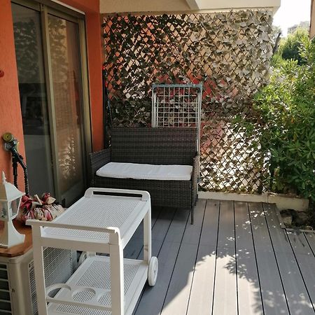 Studio - Juan Les Pins - Proximite Plages Antibes Luaran gambar